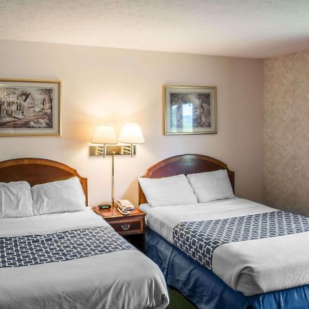 Econo Lodge Hornell Luaran gambar