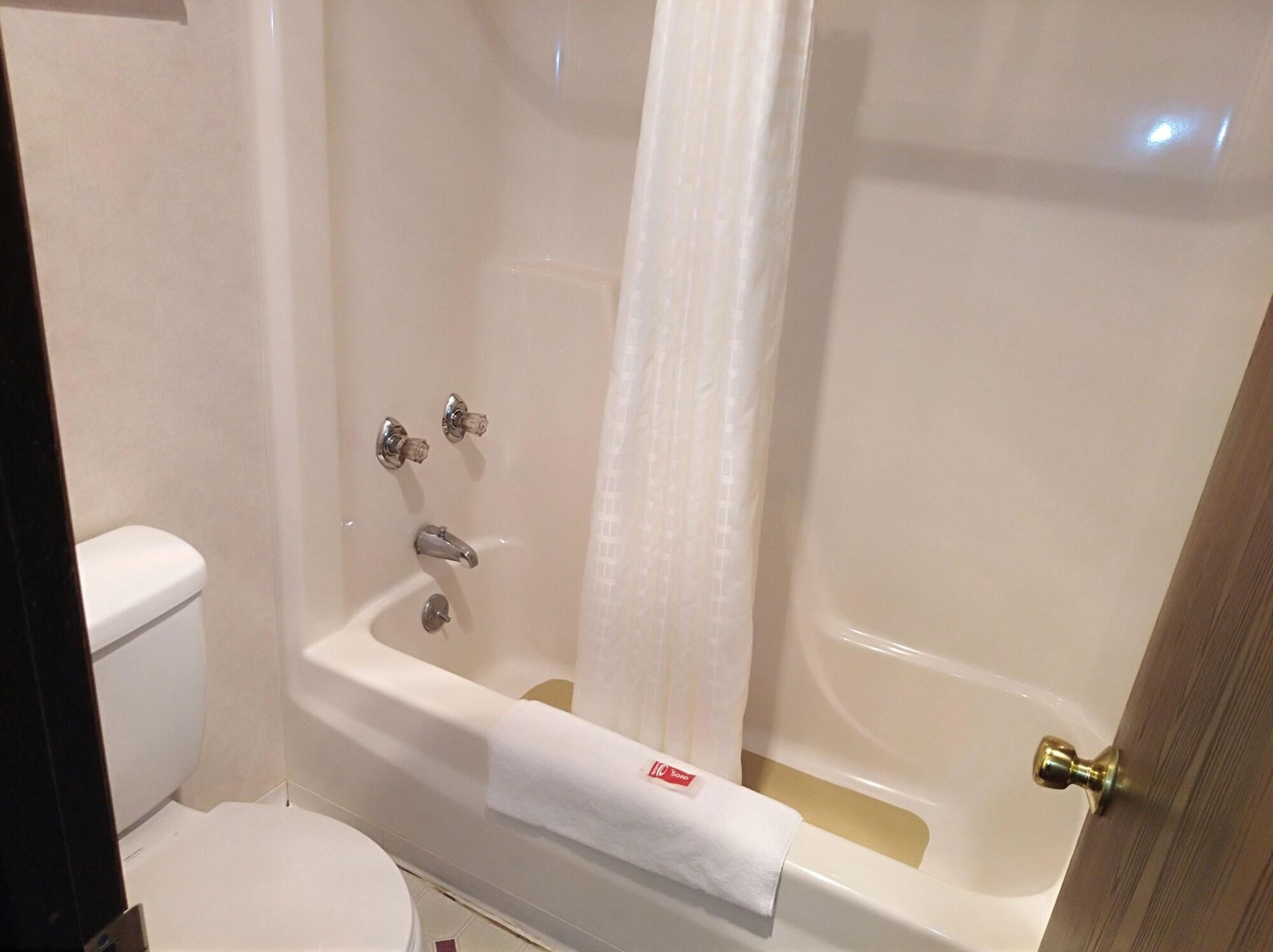 Econo Lodge Hornell Luaran gambar